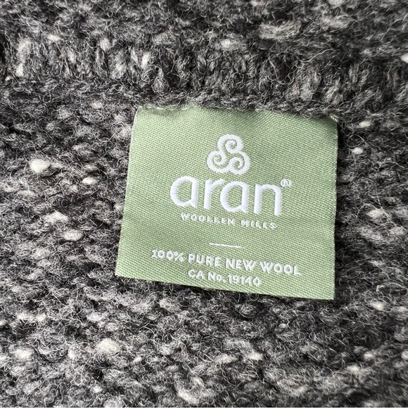 Aran Woollen Mills Women's Gray Tweed Sweater Women Size XL - Picture 8 of 9